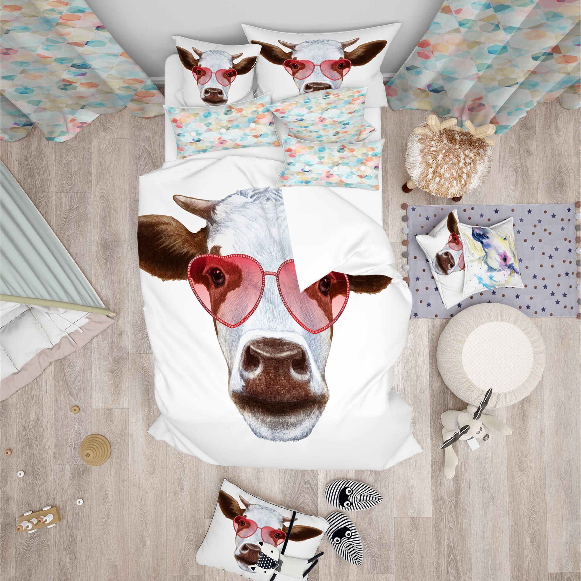 Designart 'Cow with Red Heart Glasses
